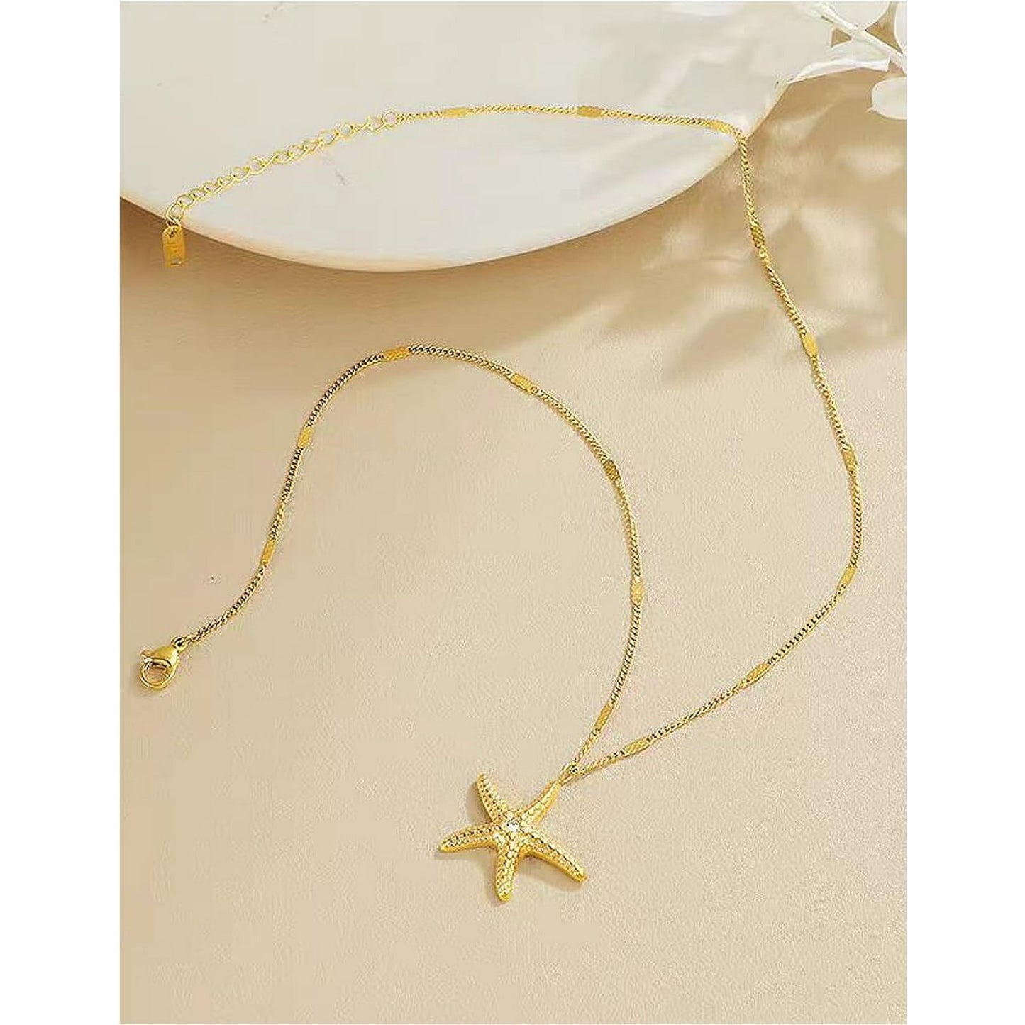 Starfish Pendent Necklace