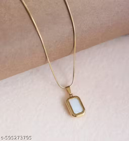 Gold plated rectangle pendant necklace