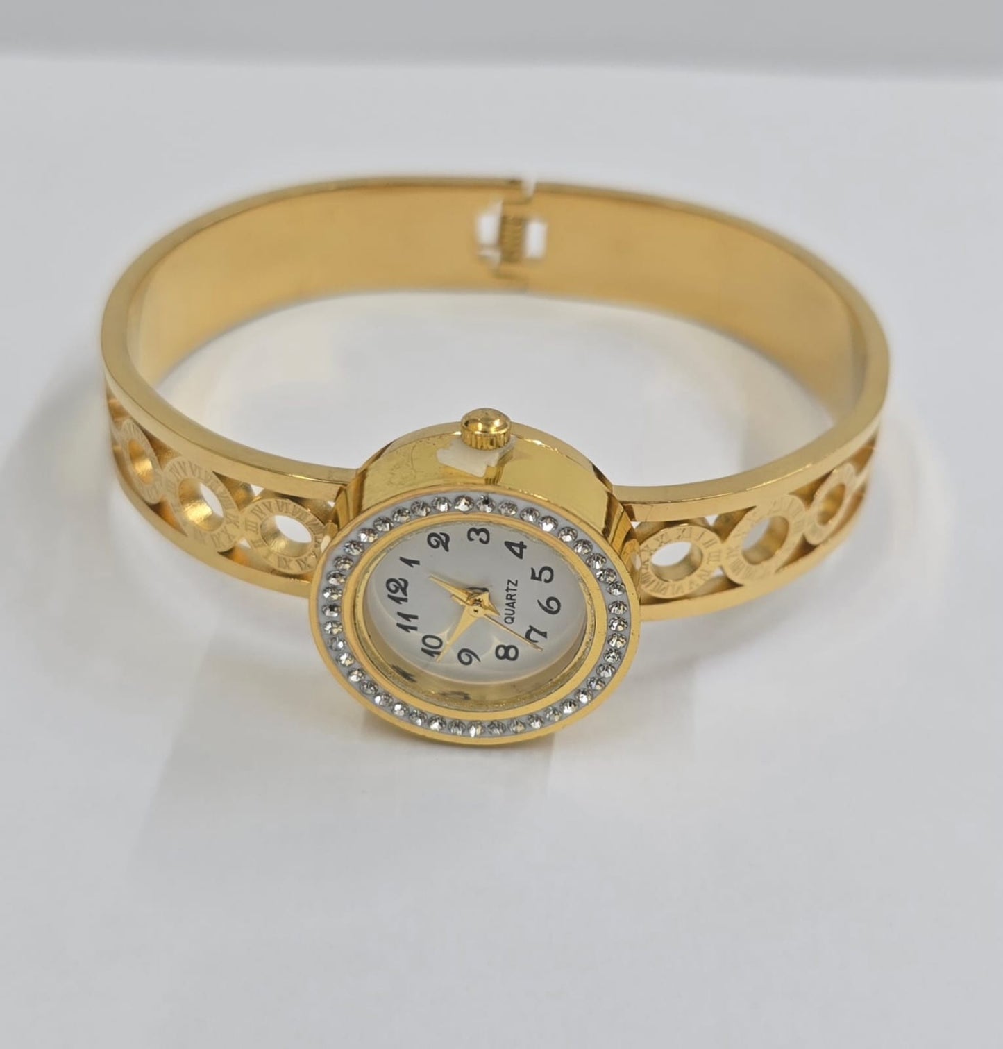 Roman Elegance Gold-Plated Bracelet Watch