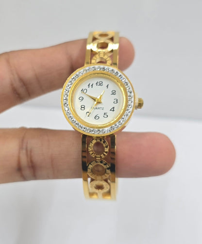 Roman Elegance Gold-Plated Bracelet Watch