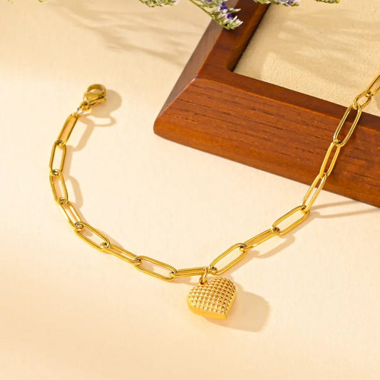 Heart-Link Gold Bracelet
